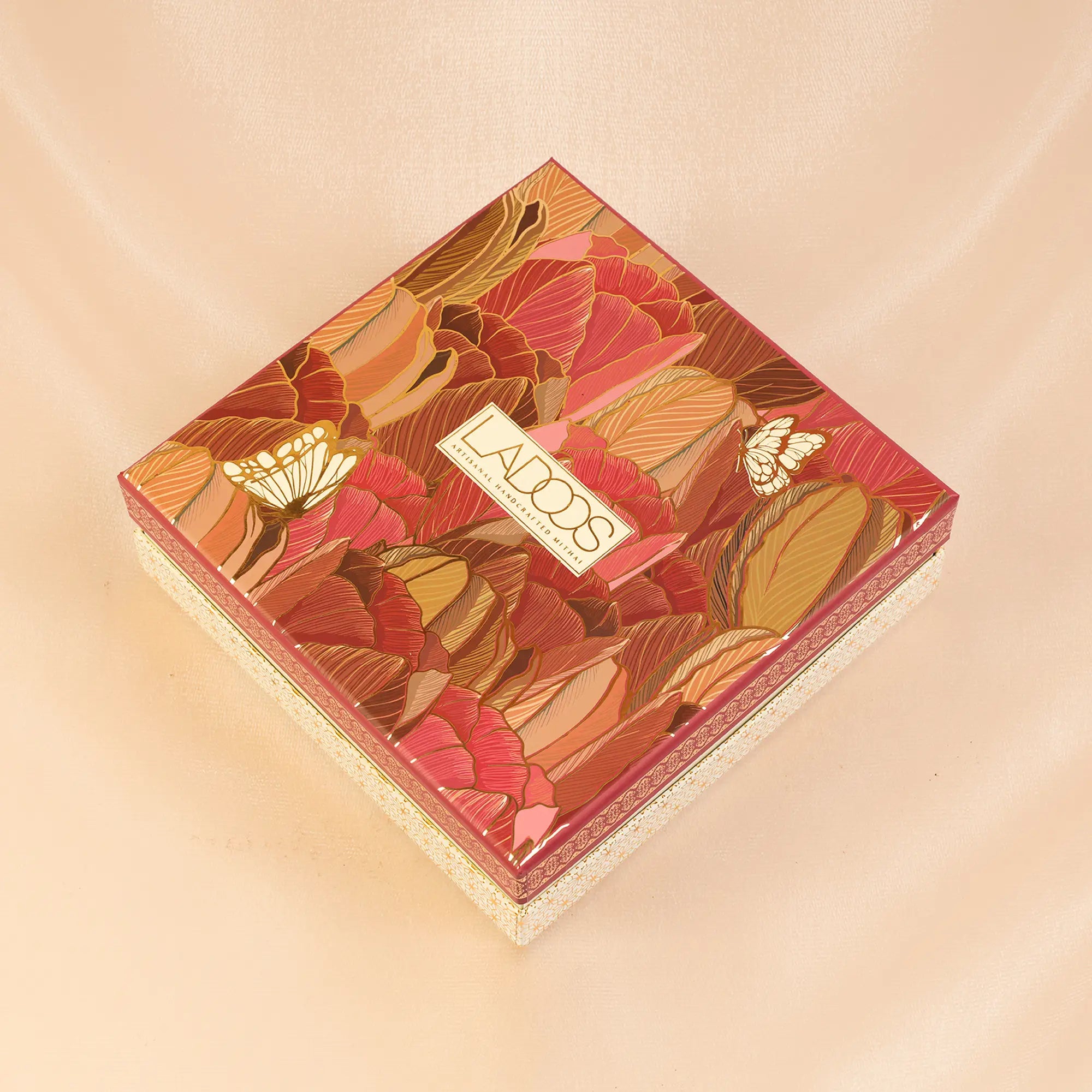 Signature 16-Piece Box