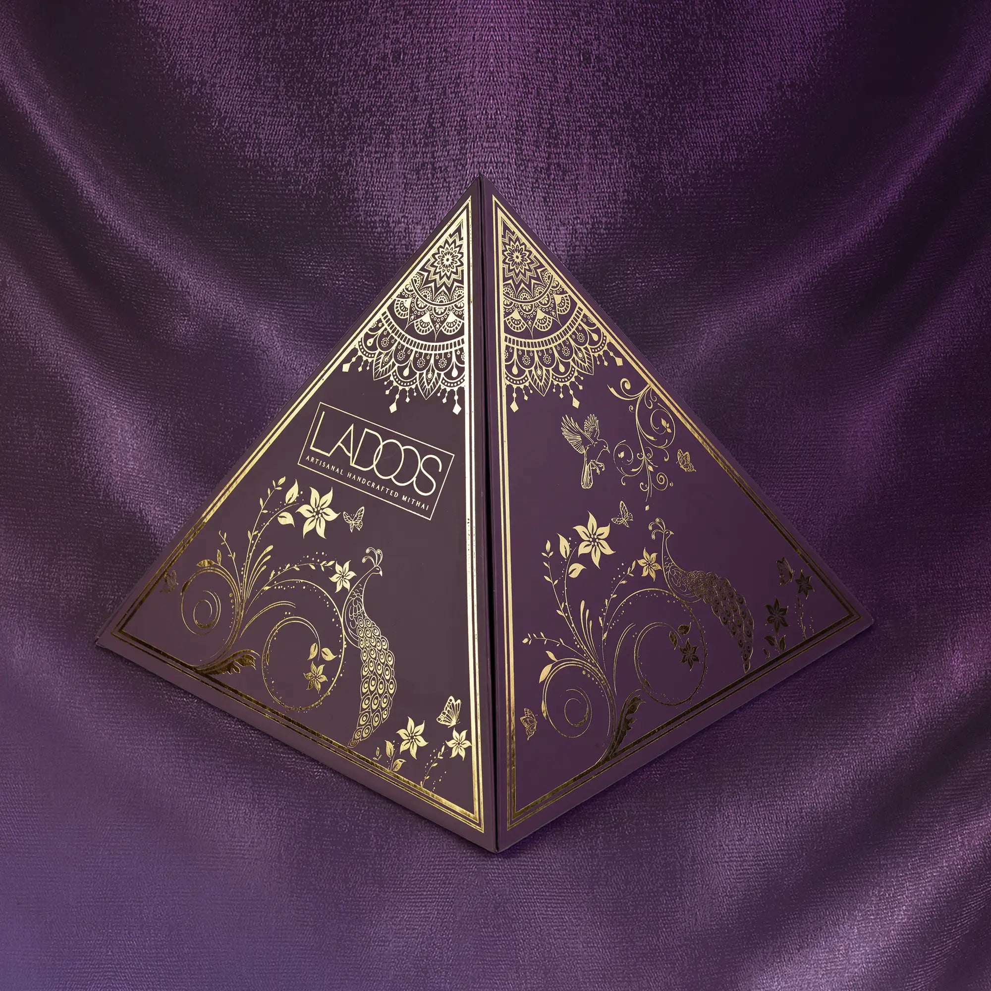 Premium Pyramid Box